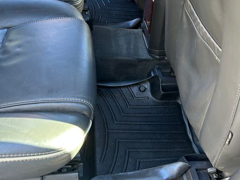 Used 2014 Volvo XC90 3.2 w/ Climate Package image 11