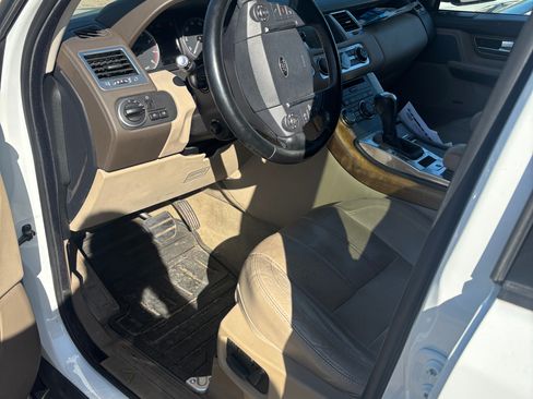 Used 2013 Land Rover Range Rover Sport HSE LUX image 28