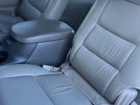 Used 2006 Toyota Sequoia SR5 image 13