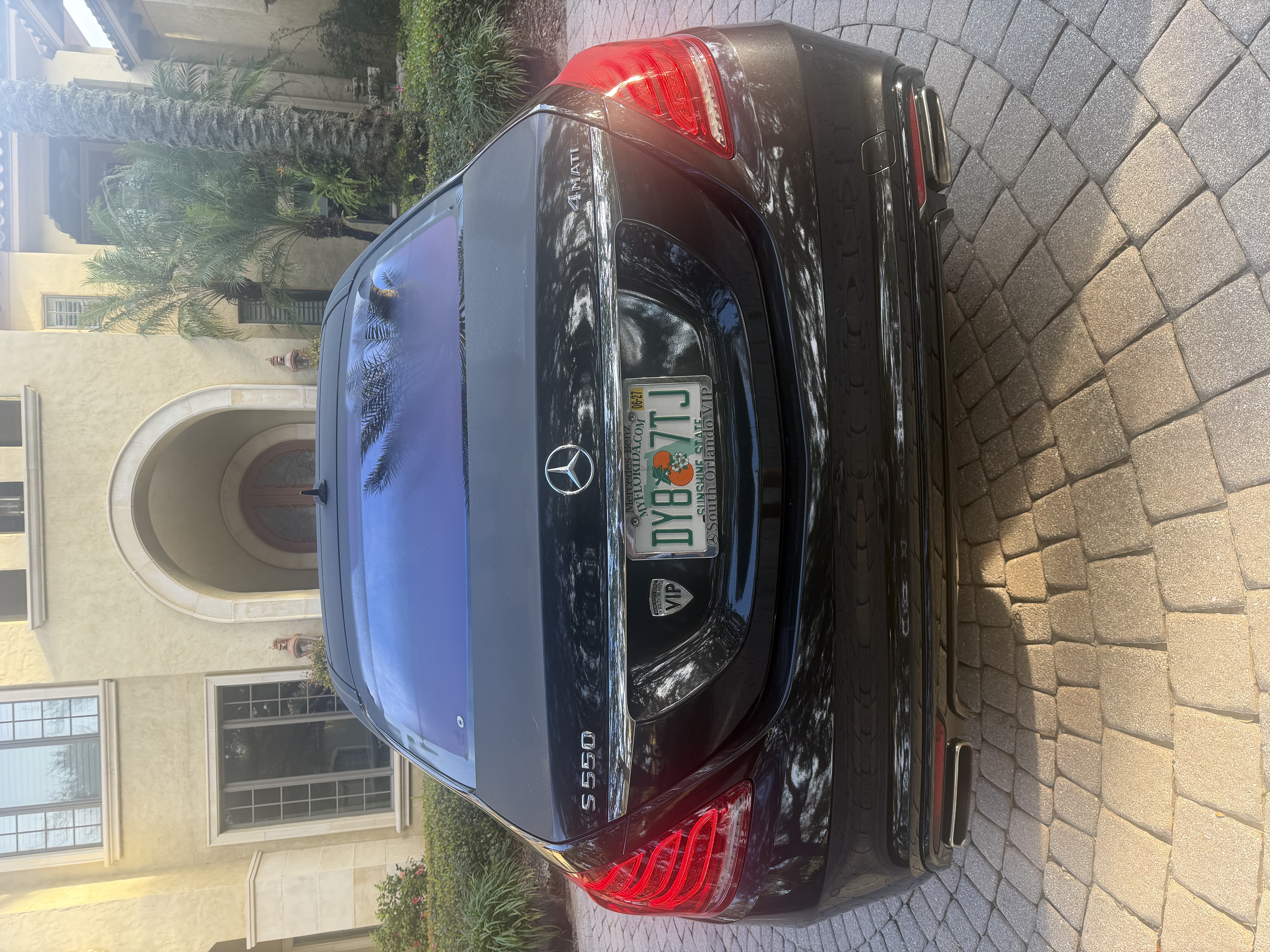 Used 2016 Mercedes-Benz S 550 4MATIC Sedan image 4