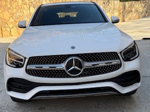 Used 2020 Mercedes-Benz GLC 300 4MATIC Coupe image 5