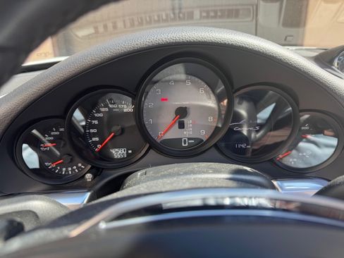 Used 2014 Porsche 911 Carrera S image 5