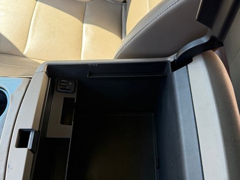 Used 2015 GMC Yukon XL SLT w/ Open Road Package image 22