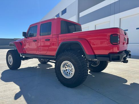 Used 2023 Jeep Gladiator Rubicon w/ LED Lighting Group image 4