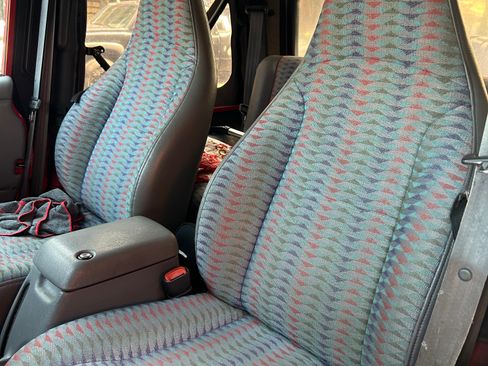 Used 1997 Jeep Wrangler Sport image 10