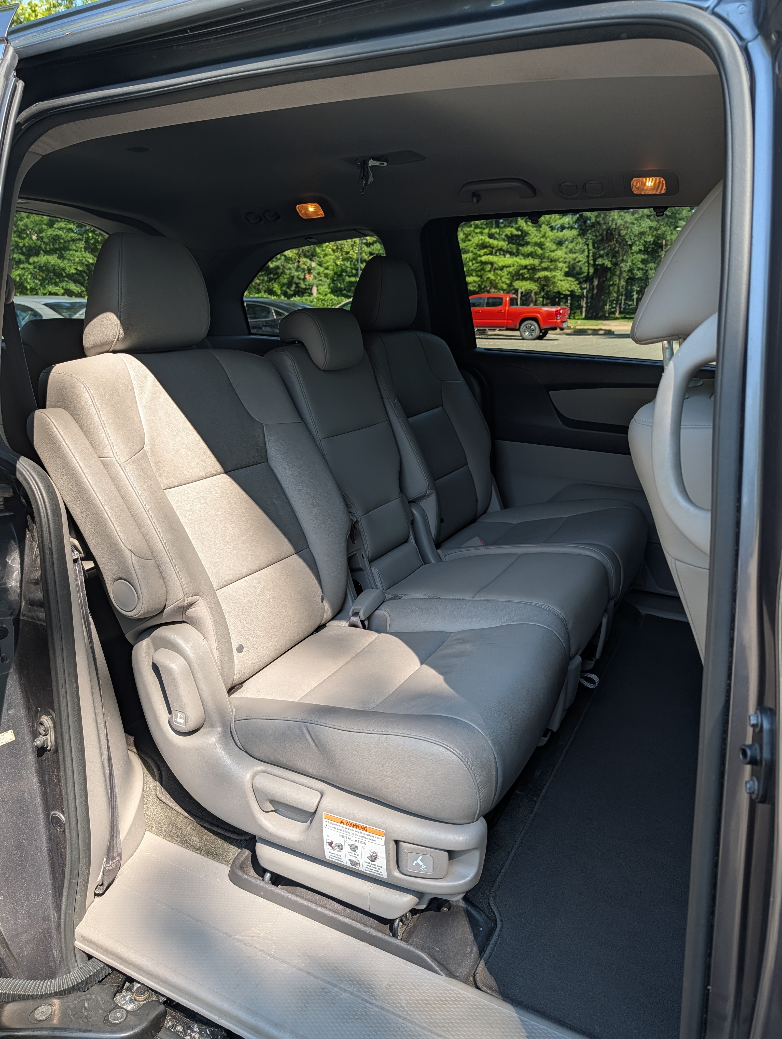 Used 2016 Honda Odyssey EX-L image 4