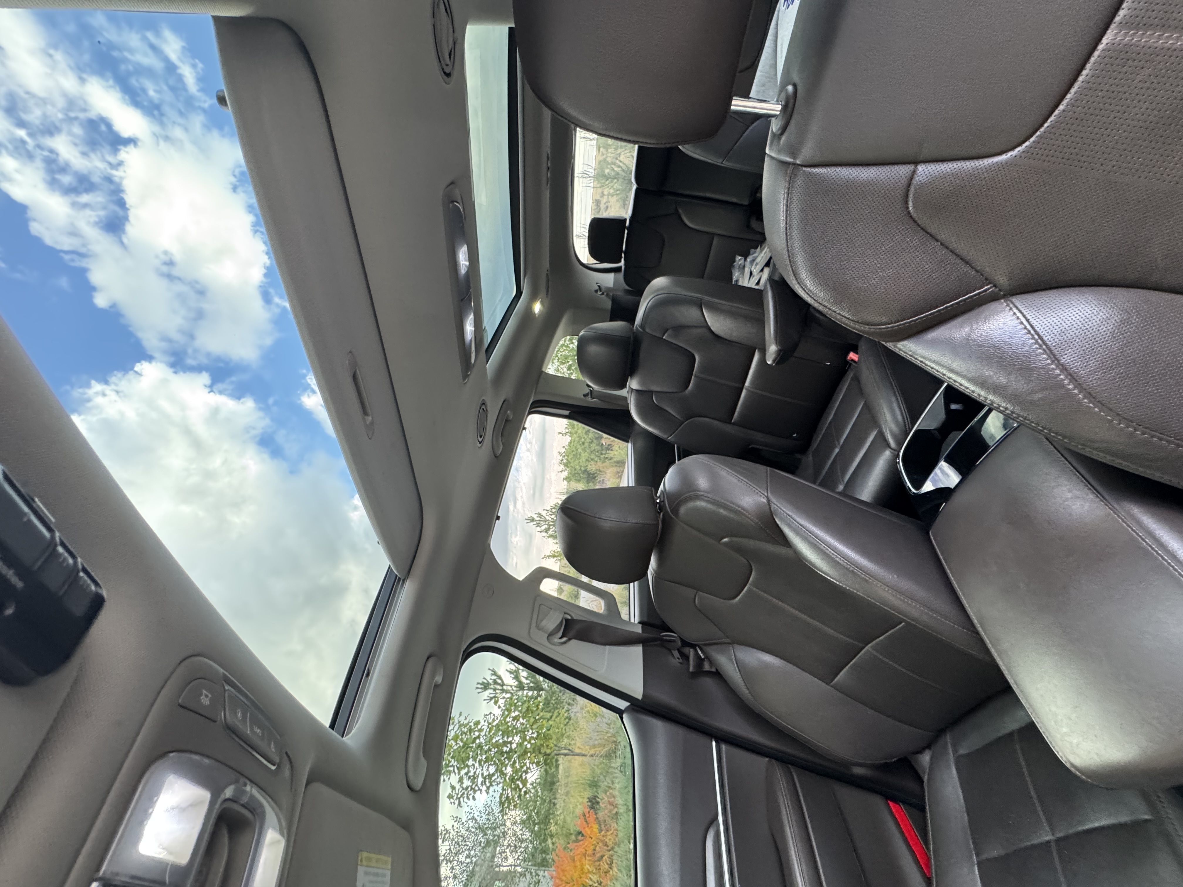 Used 2021 Kia Telluride SX w/ Towing Package AWD/4WD image 8