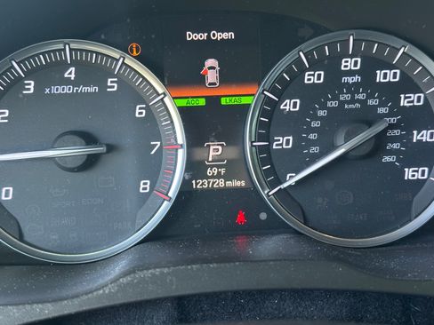 Used 2016 Acura MDX SH-AWD w/ Technology Package image 19