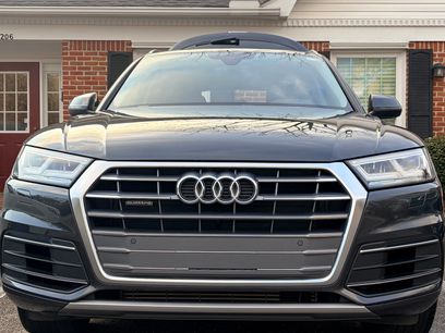 Used 2020 Audi Q5 2.0T Premium Plus w/ Premium Plus Package