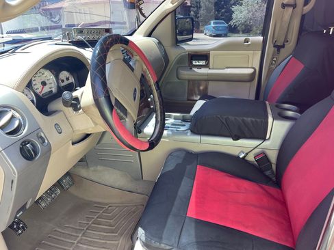 Used 2004 Ford F150 Lariat AWD/4WD image 9