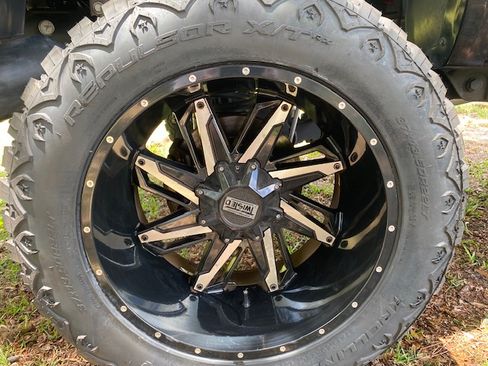 Used 2017 RAM 2500 Laramie AWD/4WD image 4