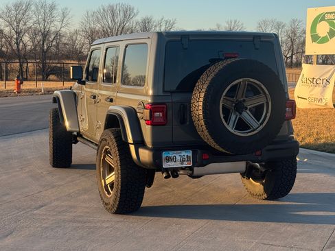 Used 2022 Jeep Wrangler Unlimited Rubicon image 8