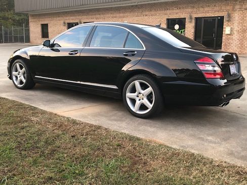 Used 2007 Mercedes-Benz S 550 S 550 Sedan 4D image 1
