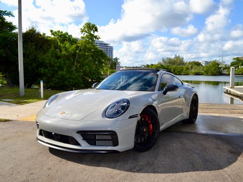 Used 2022 Porsche 911 Carrera 4 GTS image 1