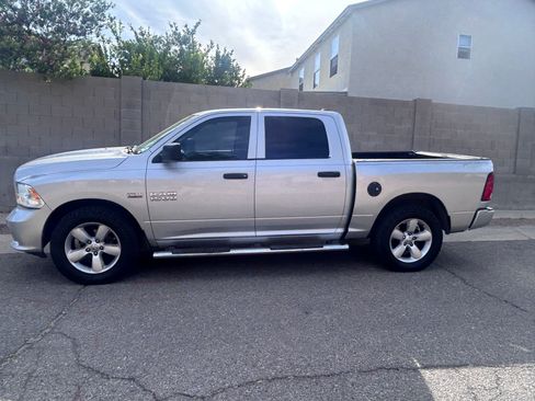 Used 2015 RAM 1500 Express AWD/4WD image 8