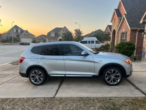 Used 2016 BMW X3 xDrive28d AWD/4WD image 2
