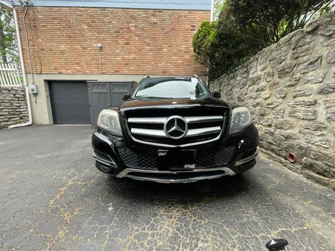 Used 2013 Mercedes-Benz GLK 350 4MATIC image 4