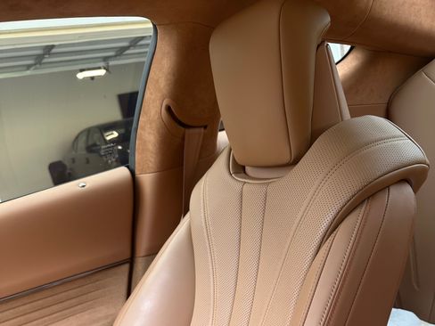 Used 2018 Lexus LC 500 Coupe w/ Touring Package RWD image 24