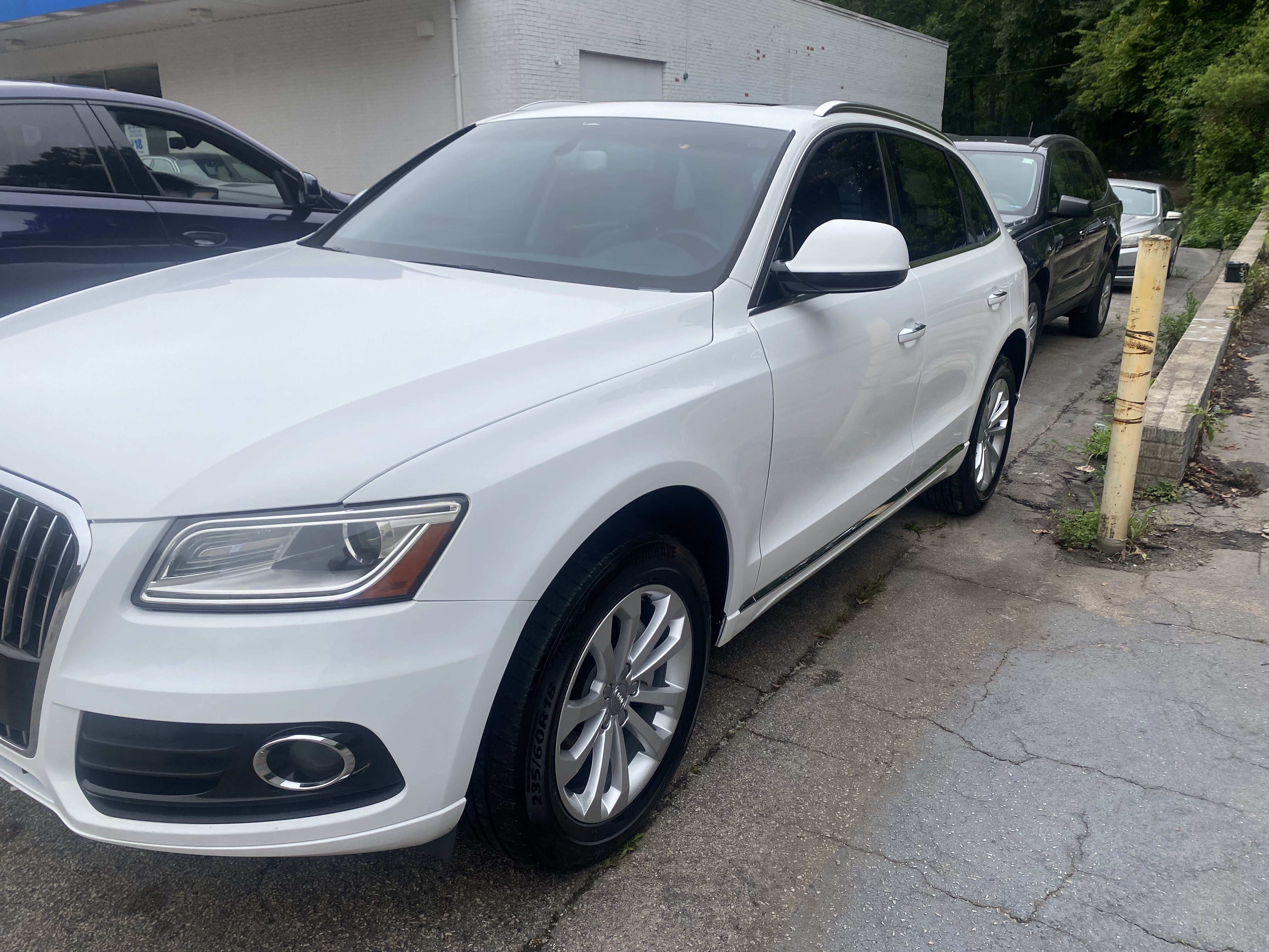 Used 2016 Audi Q5 2.0T Premium w/ Audi MMI Navigation Plus AWD/4WD image 4