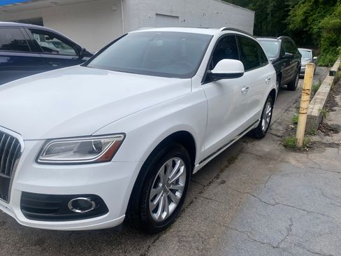 Used 2016 Audi Q5 2.0T Premium w/ Audi MMI Navigation Plus AWD/4WD image 4