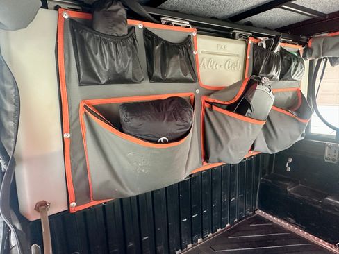 Used 2017 Toyota Tacoma TRD Off-Road image 30