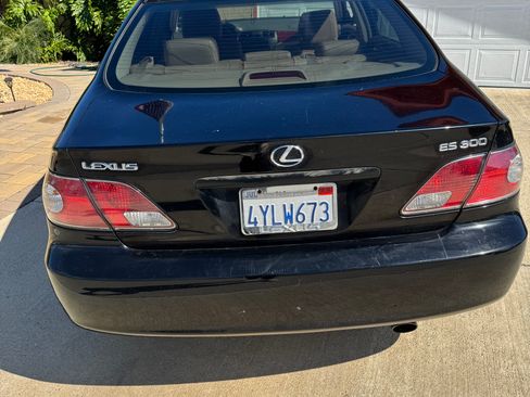 Used 2002 Lexus ES 330 image 2
