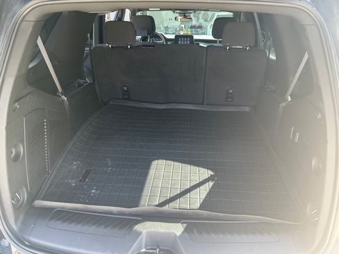 Used 2023 Chevrolet Tahoe LS image 12