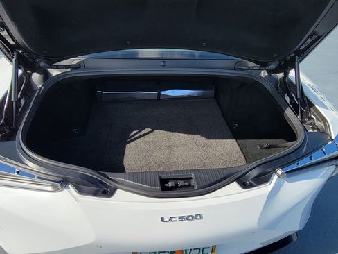 Used 2019 Lexus LC 500 Coupe w/ Carbon Fiber Package RWD image 17