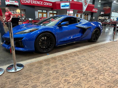 Used 2023 Chevrolet Corvette Z06 image 6