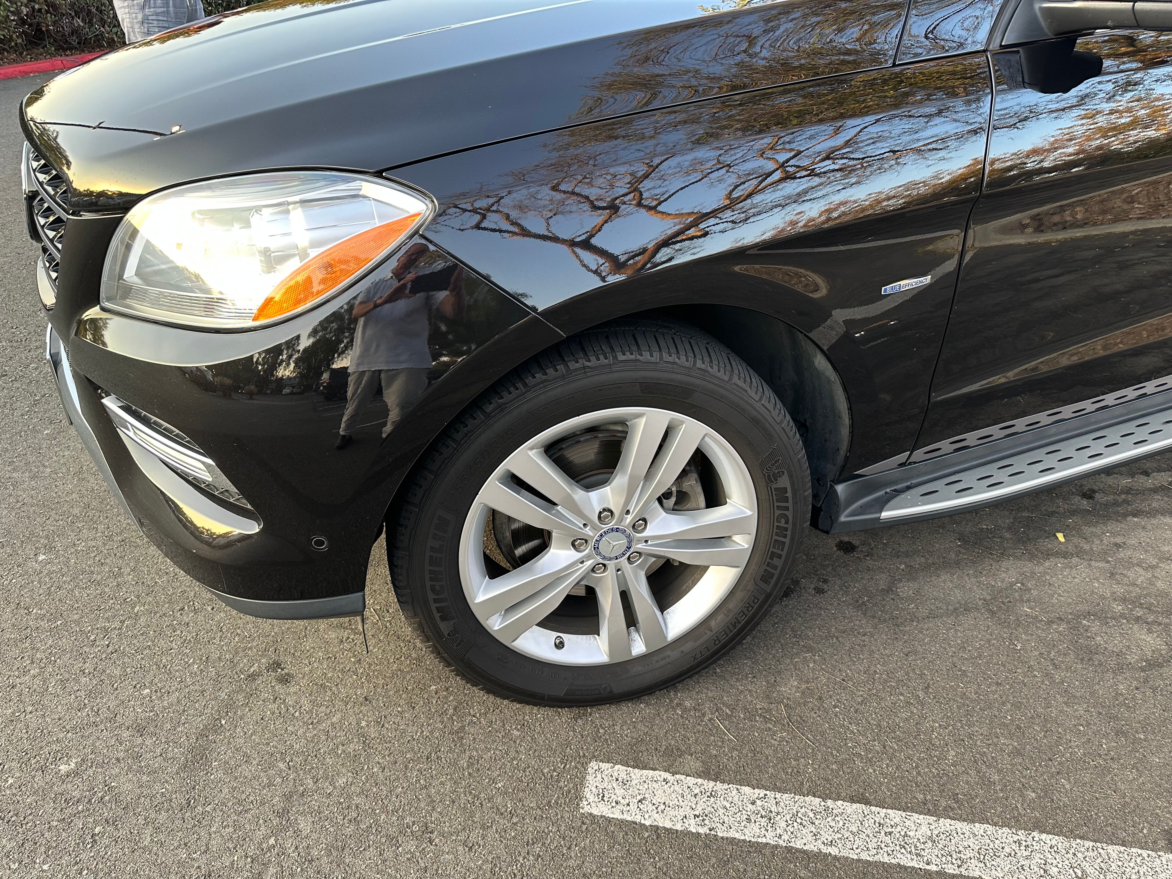 Used 2012 Mercedes-Benz ML 350 BlueTEC 4MATIC image 11