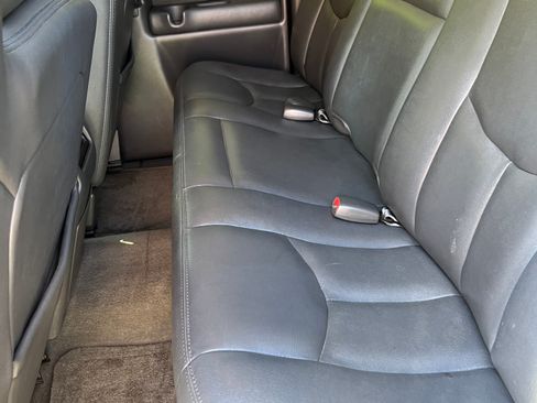 Used 2004 Chevrolet Silverado 1500 SS AWD/4WD image 17