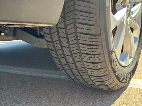 Used 2019 Hyundai Tucson SE image 12