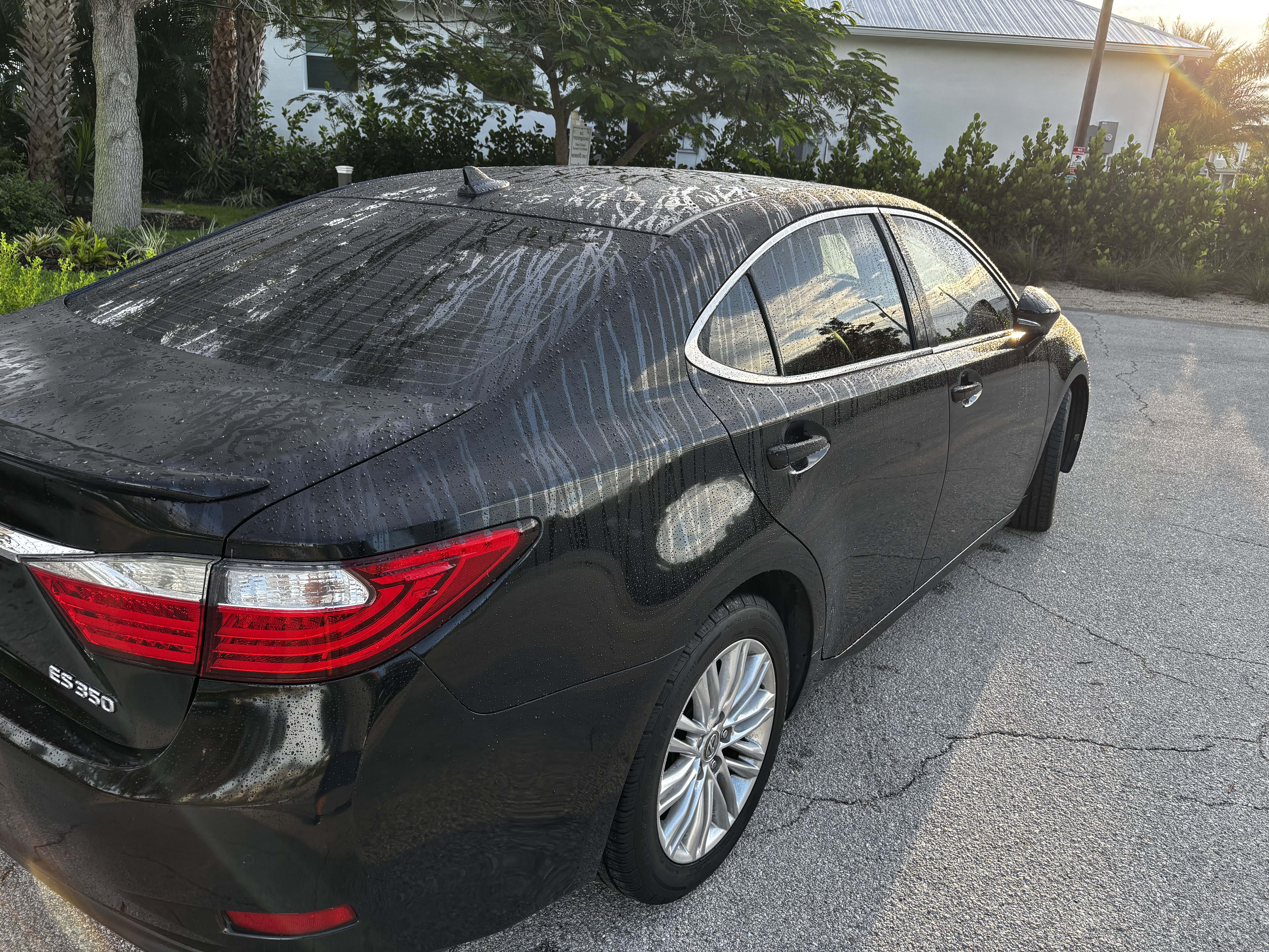 Used 2013 Lexus ES 350 w/ Luxury Pkg FWD image 13
