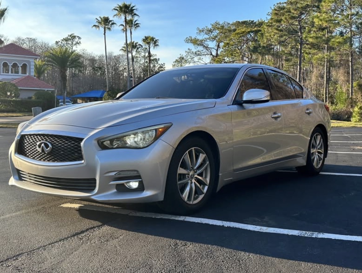 Used 2014 INFINITI Q50 Premium w/ Spare Tire Package RWD image 1