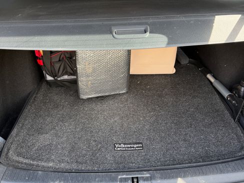 Used 2015 Volkswagen Golf S image 14