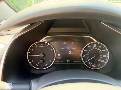 Used 2018 Nissan Murano SV AWD/4WD image 8
