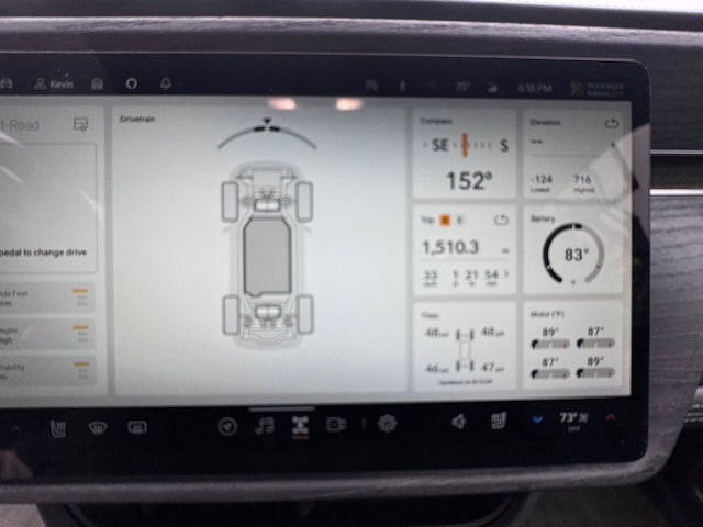 Used 2024 Rivian R1S Adventure Quad AWD/4WD image 17