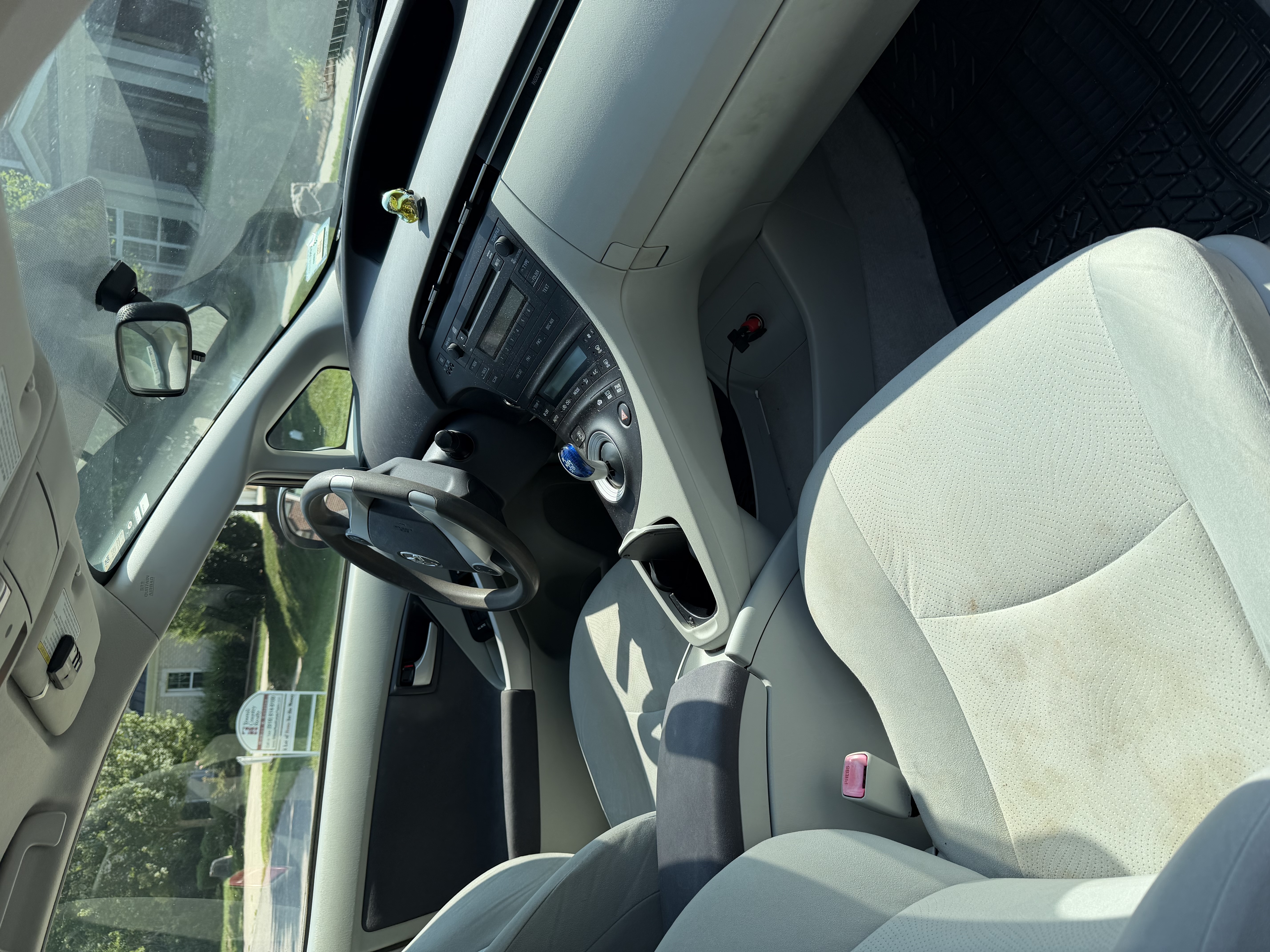 Used 2010 Toyota Prius Five FWD image 8