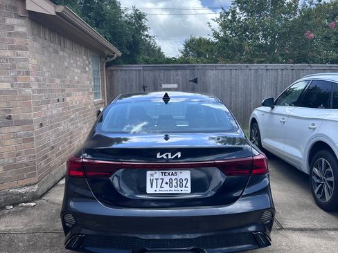 Used 2022 Kia Forte Sedan FWD image 5