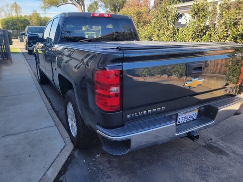 Used 2017 Chevrolet Silverado 1500 LT w/ All Star Edition image 5