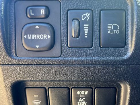 Used 2020 Toyota 4Runner TRD Off-Road Premium w/ Moonroof Package AWD/4WD image 13