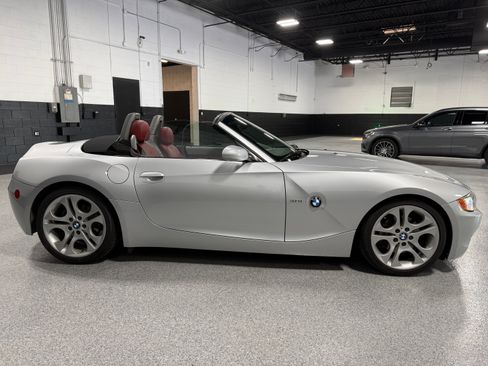 Used 2003 BMW Z4 3.0i RWD image 8