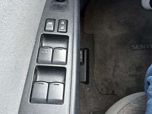 Used 2011 Nissan Sentra 2.0 S image 12