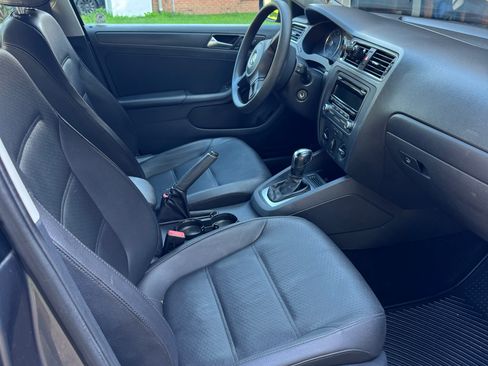Used 2014 Volkswagen Jetta SE FWD image 8