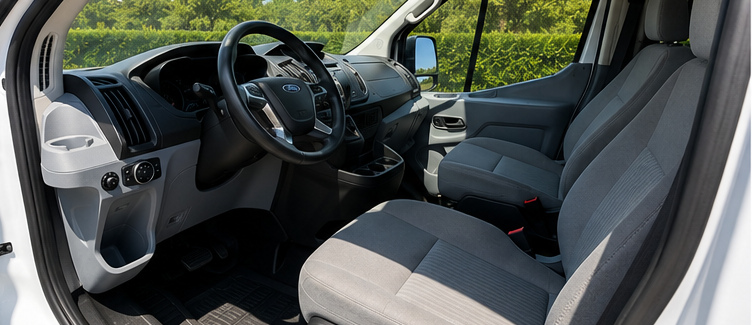 Used 2019 Ford Transit 350 XLT RWD image 5
