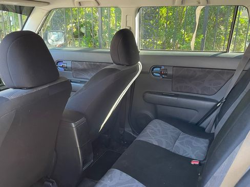 Used 2013 Scion xB image 8