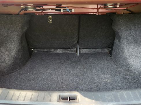 Used 2015 Nissan Sentra SV FWD image 23