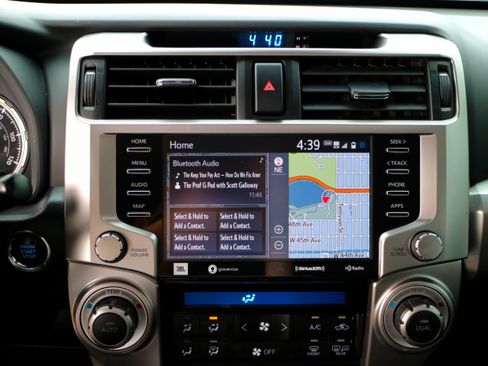 Used 2021 Toyota 4Runner Limited image 18