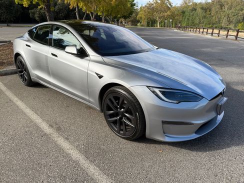 Used 2025 Tesla Model S AWD/4WD image 9