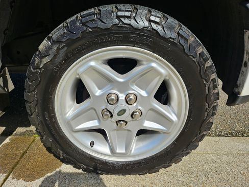Used 2001 Land Rover Discovery SE AWD/4WD image 14